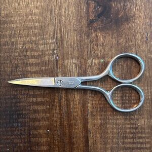 Stainless Steel Embroidery/Sewing Scissors